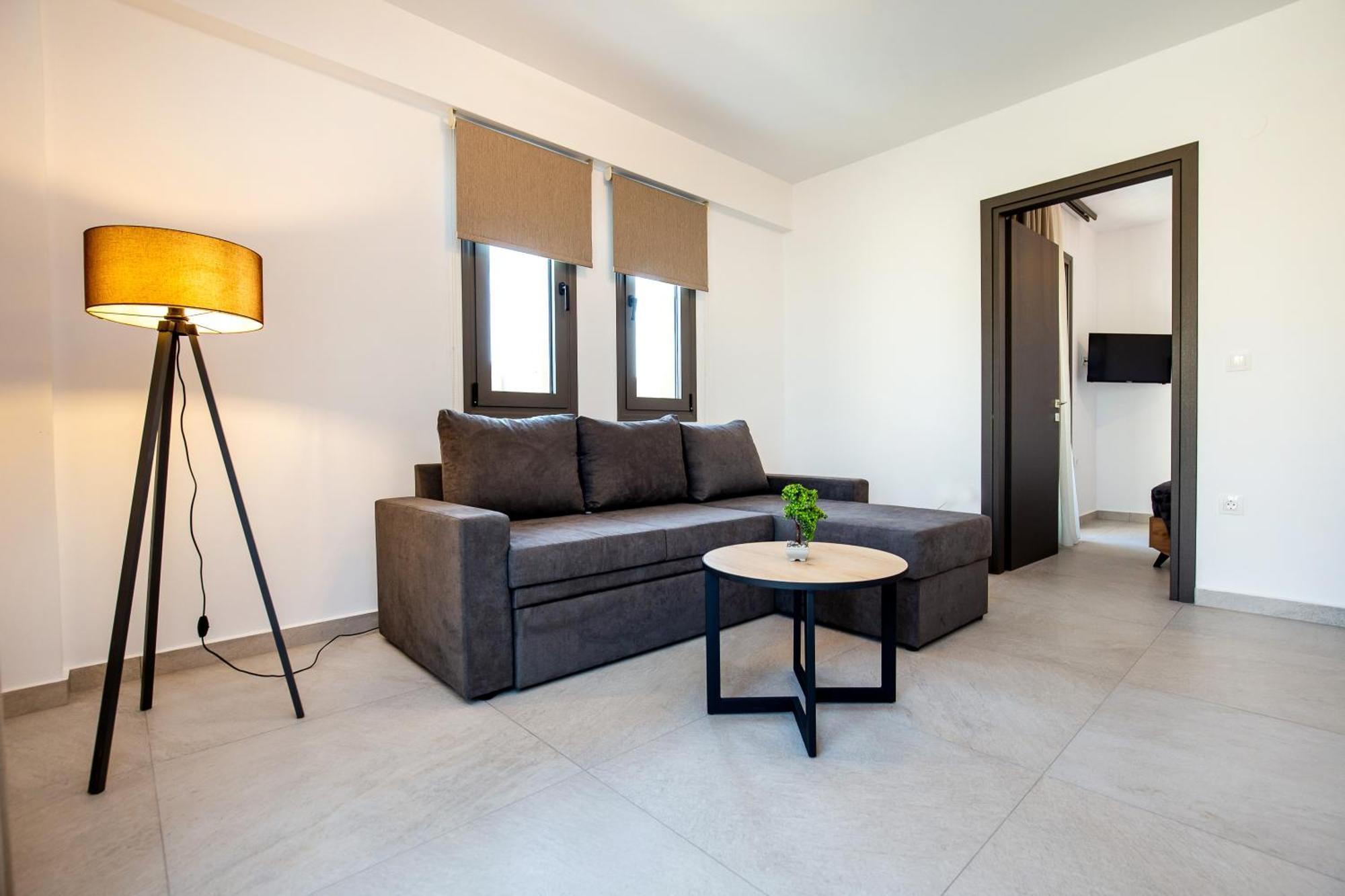 Vlashi Apartments Limenaria  Eksteriør billede